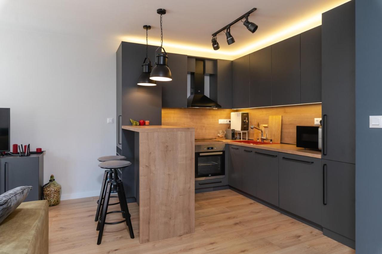 Modern & Stylish 1bd In Lozenets * Sofia