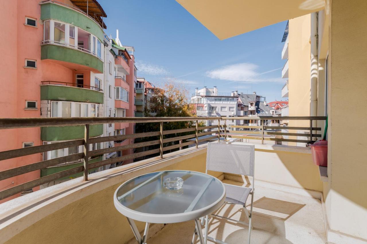 Modern & Stylish 1bd In Lozenets * Sofia